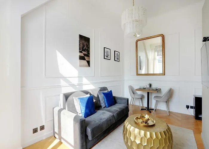 Daire Magnificent -1br-4p- Champs-elysees Paris